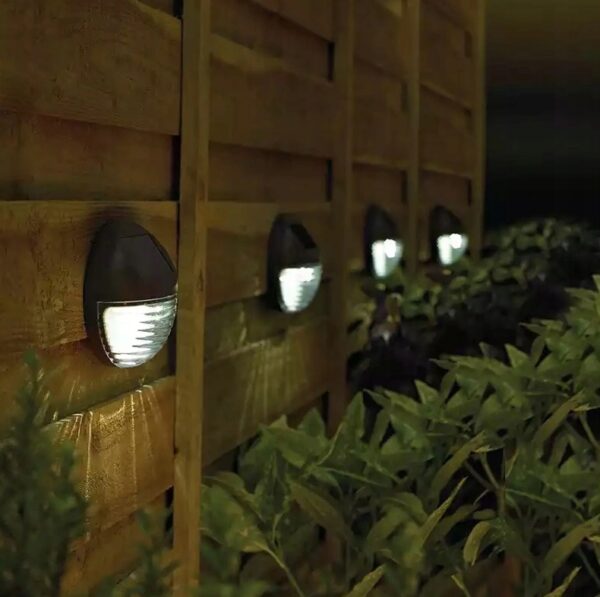 Lampa solara LED de perete, IP44 pentru exterior, autonomie 12 ore, neagra - Image 5