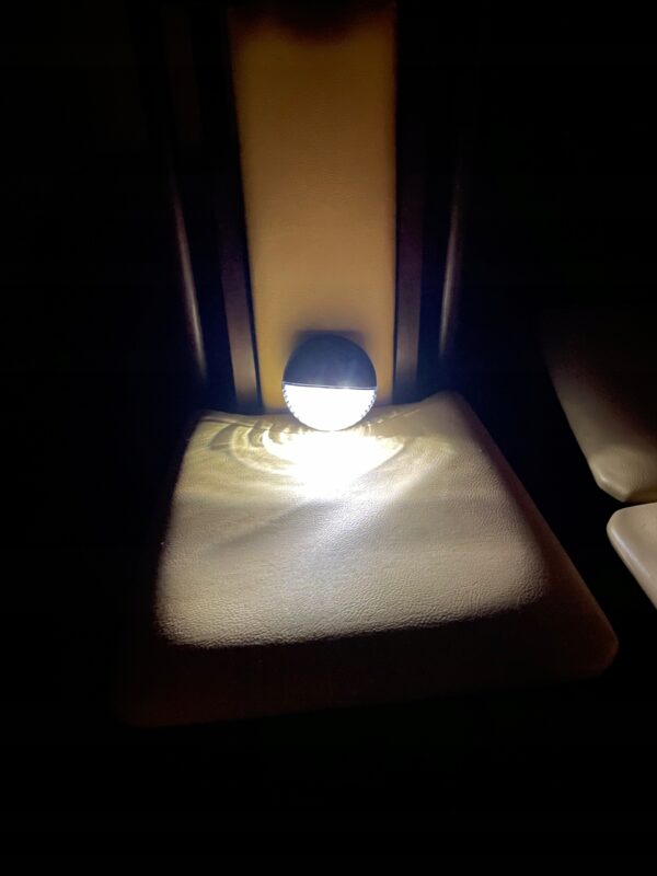 Lampa solara LED de perete, IP44 pentru exterior, autonomie 12 ore, neagra - Image 8