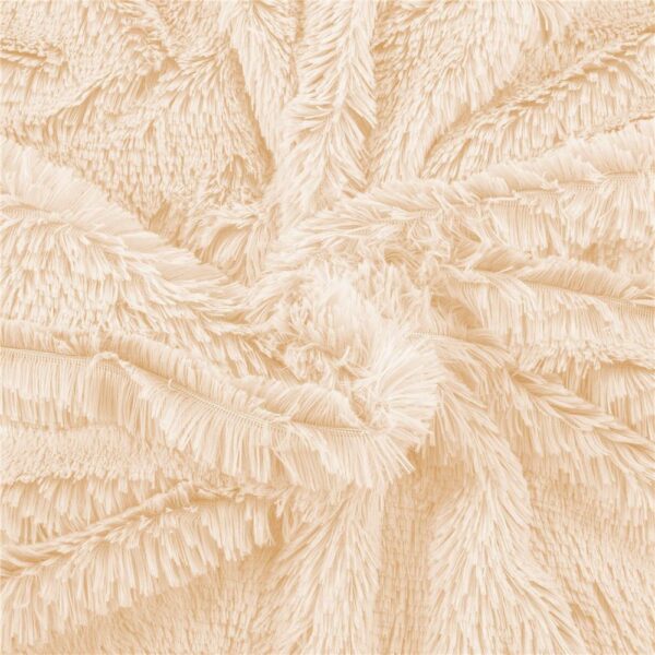 Patura pufoasa si calduroasa pentru 2 persoane, 200x220cm, bej - Image 2