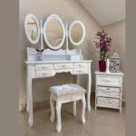 Set Masa de toaleta si machiaj cu taburet Vintage, alba, cu 7 sertare si 3 oglinzi, 90x40x146 cm