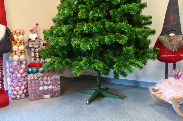 Brad artificial Christmas Deluxe by Sersimo, Duo, doua nuante verde, 260cm - Image 12