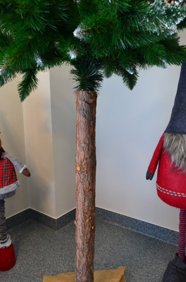 Mesterséges karácsonyfa Christmas Deluxe by Sersimo, fa törzsű talppal, havas tobozokkal díszített, 220 cm - Image 9