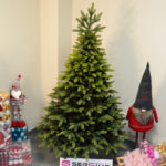 Brad artificial Christmas Deluxe by Sersimo, Everest, mix ace 2D si 3D, 180cm