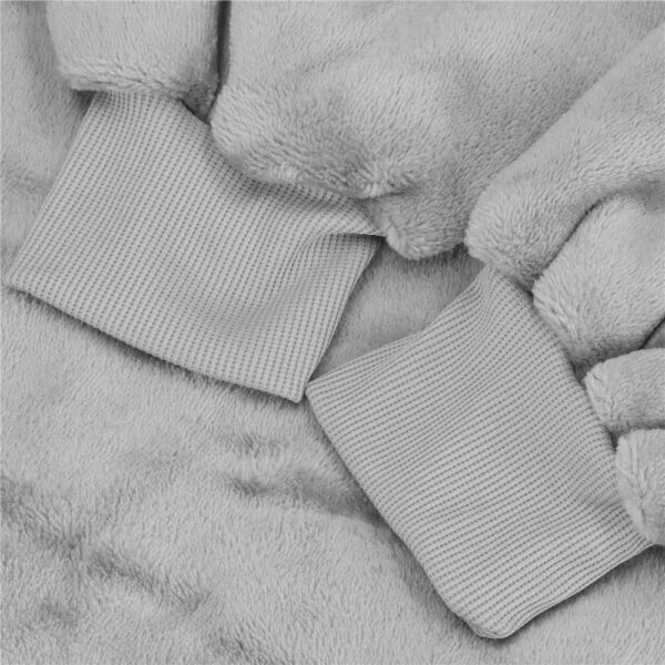 Patura tip hanorac, cu maneci, gluga si buzunare, material plus, marime universala, gri - Image 13