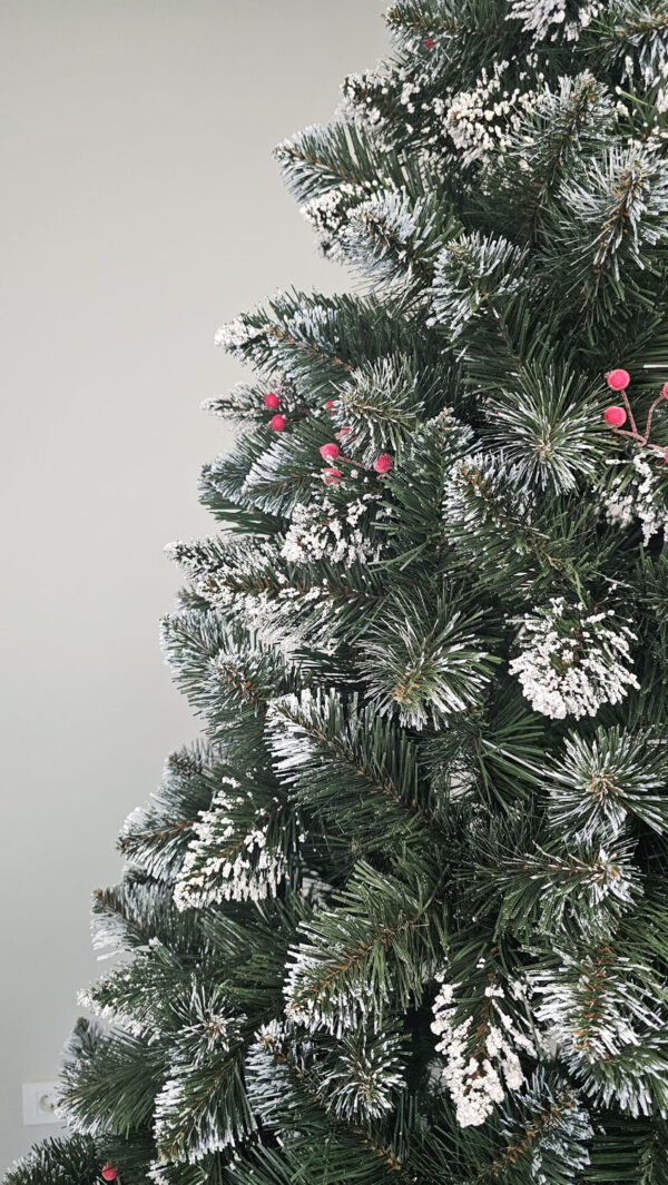 Műfenyő Christmas Deluxe by Sersimo, Crystal havas áfonyás, 2D, 220 cm - Image 2