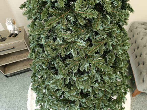 Műfenyő Christmas Deluxe by Sersimo, Canada ezüst, 3D, 210cm - Image 20