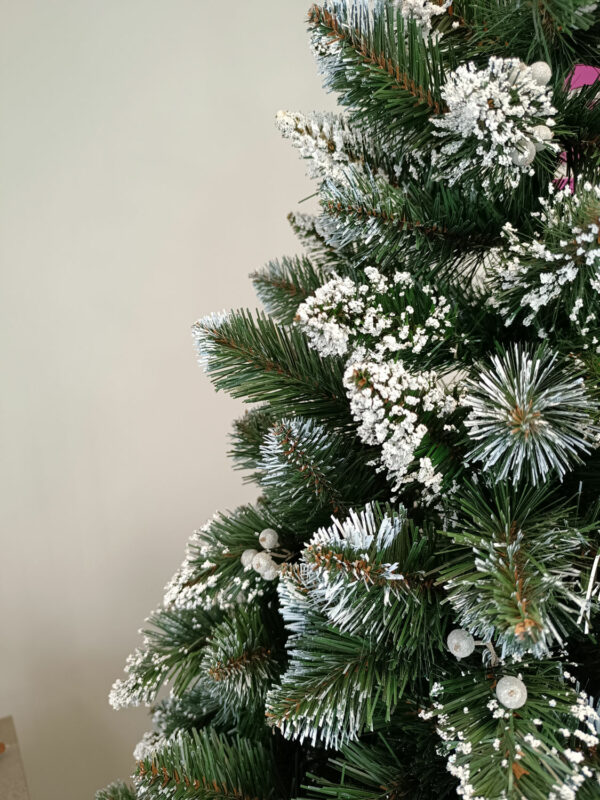 Műfenyő Christmas Deluxe by Sersimo, Crystal havas áfonyás, 2D, 200 cm - Image 6