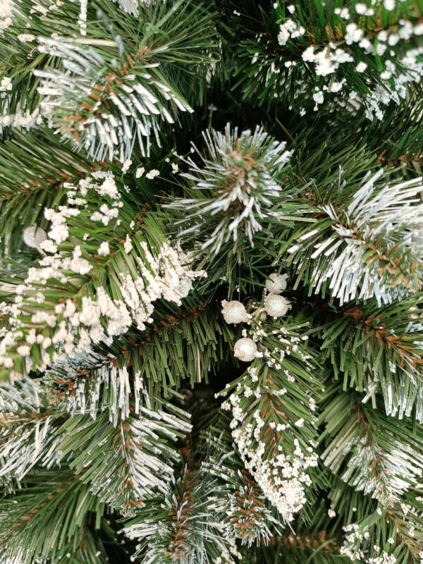 RESIGILAT: Brad artificial Christmas Deluxe by Sersimo, Crystal nins cu merisoare, 2D, 180cm - Image 4