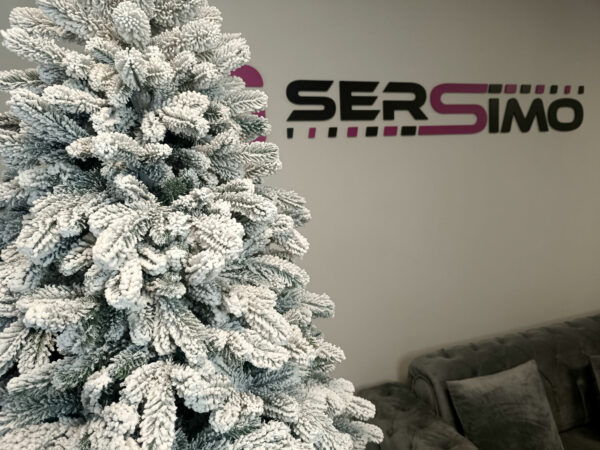 Műfenyő Christmas Deluxe by Sersimo, Kovalivska havas, 3D, 210 cm - Image 12