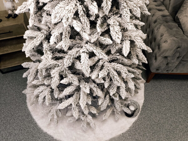 Műfenyő Christmas Deluxe by Sersimo, Victoria havas, 2D, 250 cm - Image 10