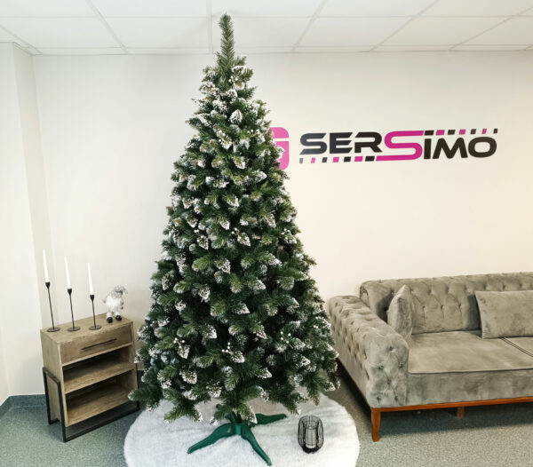 Műfenyő Christmas Deluxe by Sersimo, Crystal havas, fehér bogyókkal, 2D, 250 cm - Image 7
