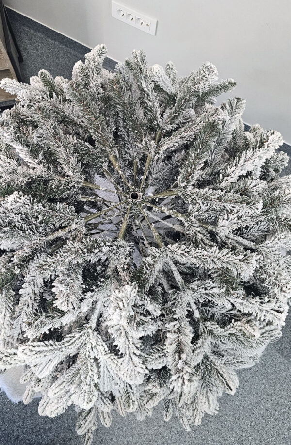 Műfenyő Christmas Deluxe by Sersimo, Global havas, 2D+3D mix, 230 cm - Image 18