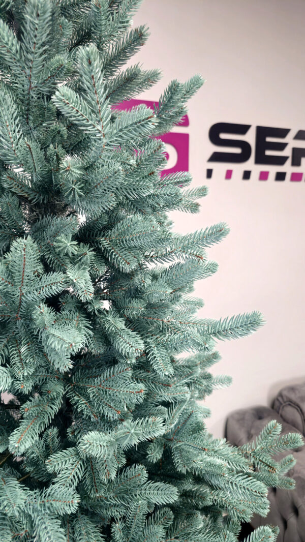 Műkarácsonyfa Christmas Deluxe by Sersimo, Vienna Select ezüst, teljesen 3D, 230 cm - Image 2
