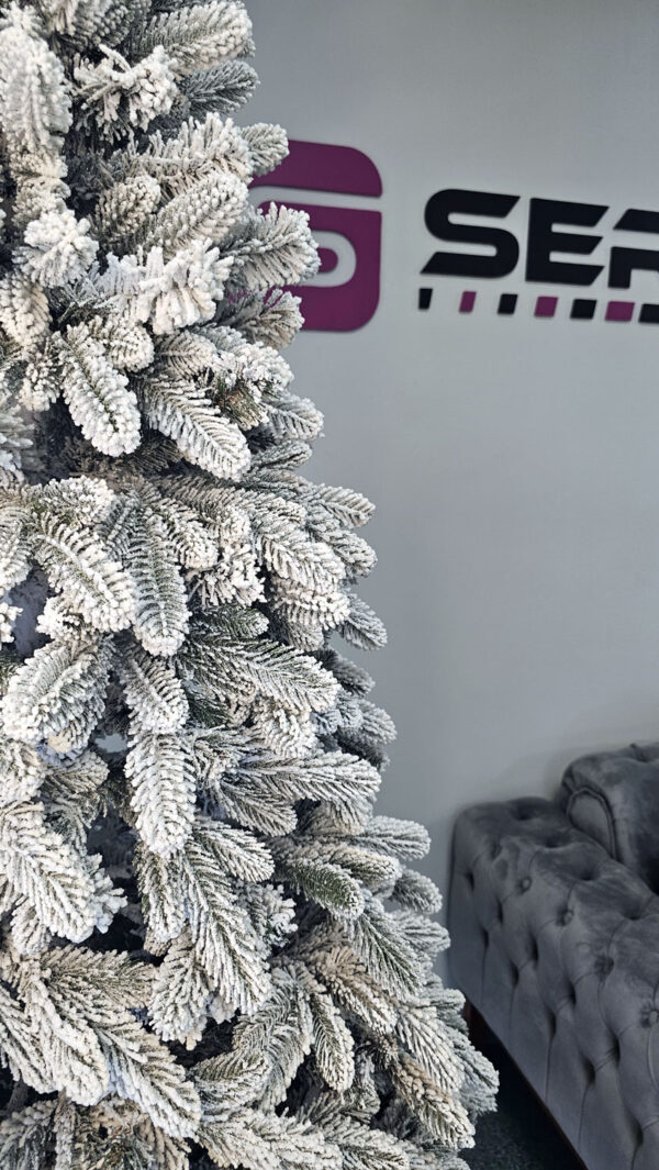 Műfenyő Christmas Deluxe by Sersimo, Global havas, 2D+3D mix, 210 cm - Image 8