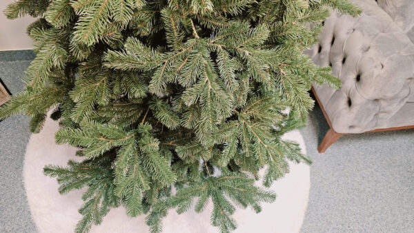 Mesterséges karácsonyfa – Christmas Deluxe by Sersimo, Kovalivka Select, teljesen 3D, 230 cm - Image 5