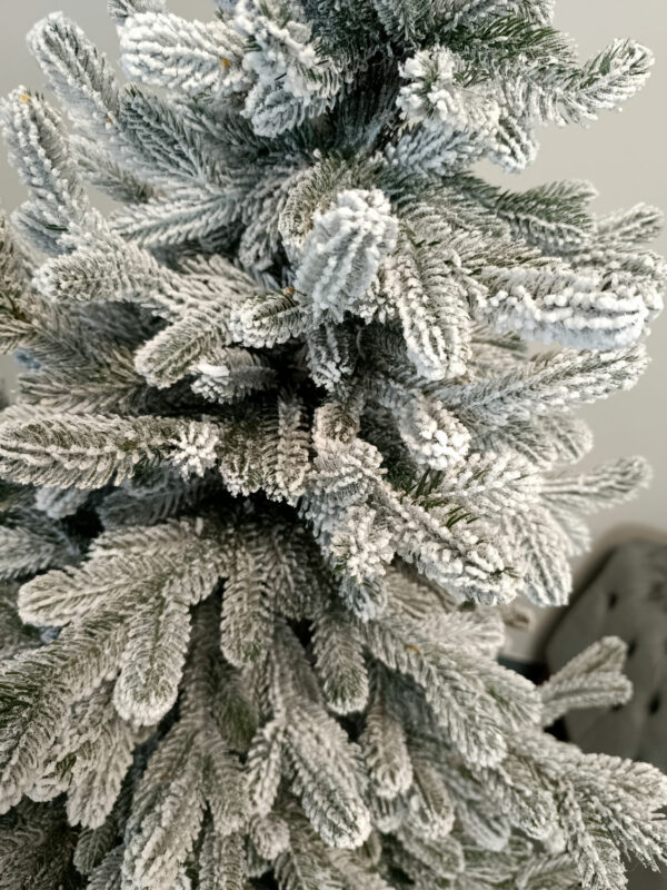 Brad artificial Christmas Deluxe by Sersimo, Viena nins, 3D, 180cm - Image 10