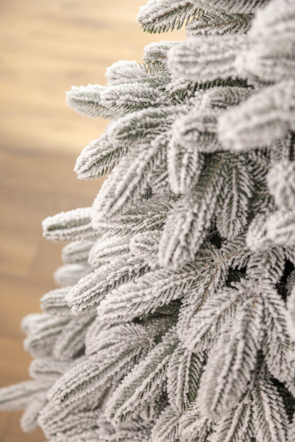 Mesterséges karácsonyfa Christmas Deluxe by Sersimo, Laponia Select havas kivitel, teljesen 3D, 210 cm - Image 20