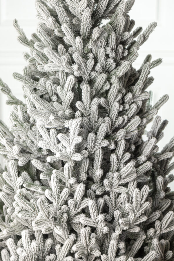 Műkarácsonyfa Christmas Deluxe by Sersimo, Vienna Select havas, teljesen 3D, 230 cm - Image 23