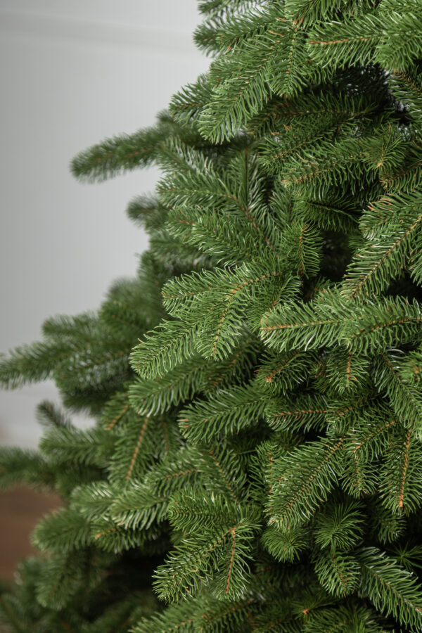 Mesterséges karácsonyfa – Christmas Deluxe by Sersimo, Kovalivka Select, teljesen 3D, 230 cm - Image 21