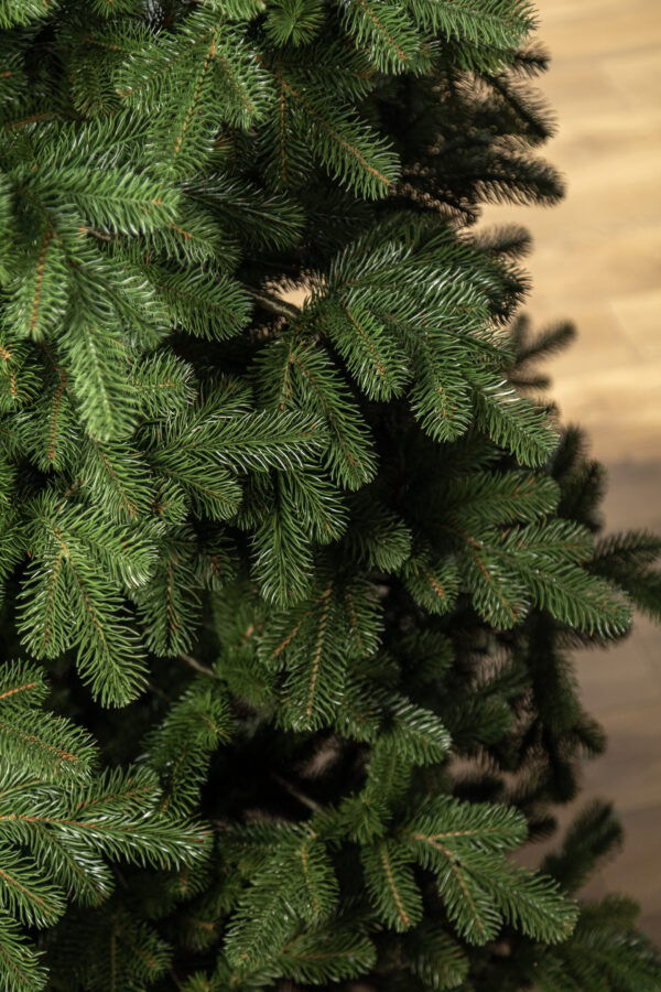 Mesterséges karácsonyfa – Christmas Deluxe by Sersimo, Kovalivka Select, teljesen 3D, 230 cm - Image 24