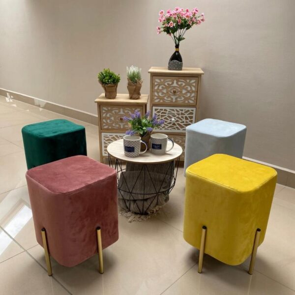 Taburet patrat, tapitat cu stofa, picioare otel, sarcina 100kg, 28x42cm, roz - Image 2