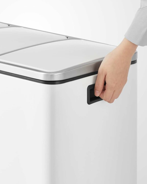 RESIGILAT: SONGMICS Cos de gunoi din inox cu 3 compartimente colectare selectiva, cu galeti interioare, 3x18litri, 62x32x56cm, alb - Image 12