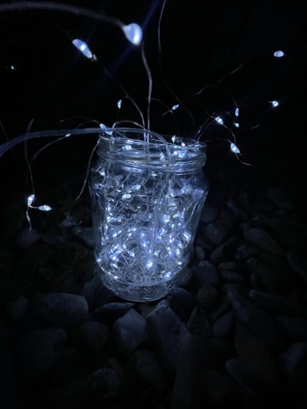 Lineáris fényfüzér, 100 LED, 990 cm, napelemes töltés, hideg fehér - Image 12