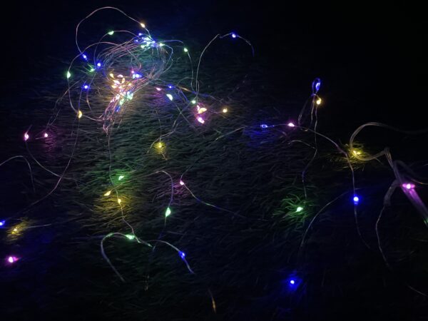 Lineáris fényfüzér, 100 LED, 990cm, napelemes töltet, többszínű - Image 4