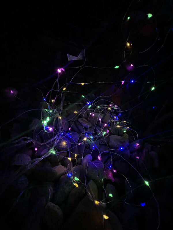 Lineáris fényfüzér, 100 LED, 990cm, napelemes töltet, többszínű - Image 5