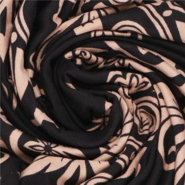Set 4 huse pentru scaun, marime universala, poliester si spandex, 38x70cm, negru, bej - Image 12