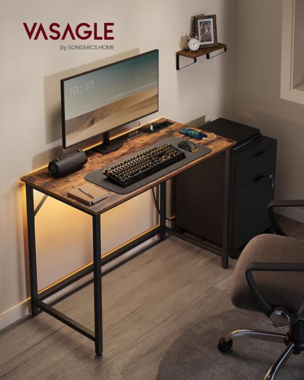 VASAGLE Birou cu iluminare LED, priza incorporata, 2 USB, 50x100x76 cm, maro rustic - Image 2