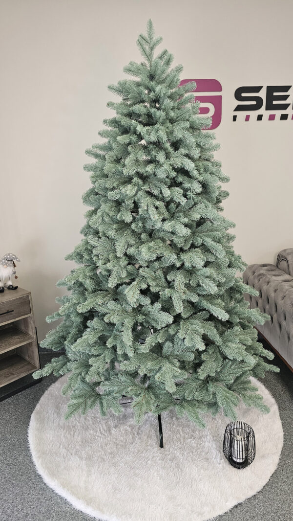 Műkarácsonyfa Christmas Deluxe by Sersimo, Kovalivska ezüst, 3D, 210 cm - Image 15