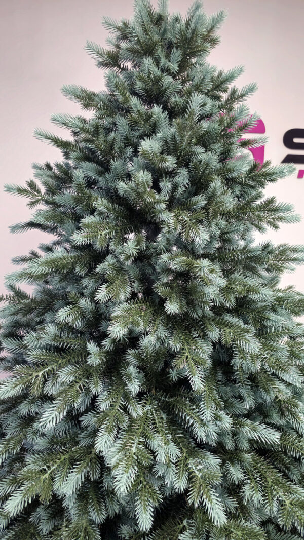 Műkarácsonyfa Christmas Deluxe by Sersimo, Alaska zöld–ezüst, teljesen 3D, 230 cm - Image 9