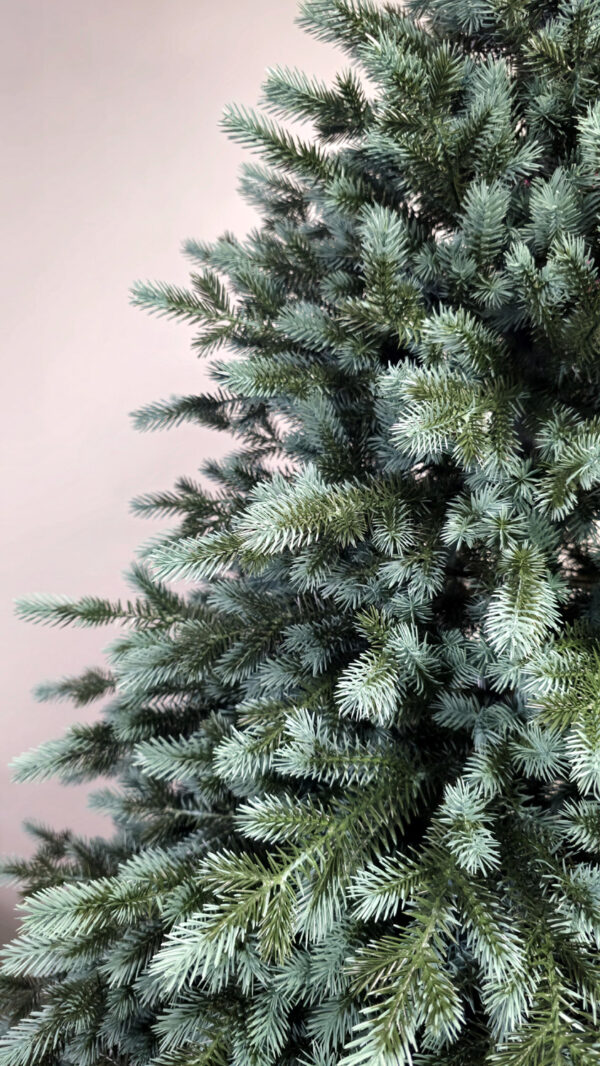 Műkarácsonyfa Christmas Deluxe by Sersimo, Alaska zöld–ezüst, teljesen 3D, 230 cm - Image 4