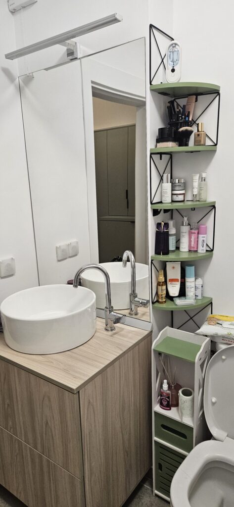 Image #1 from Andreea