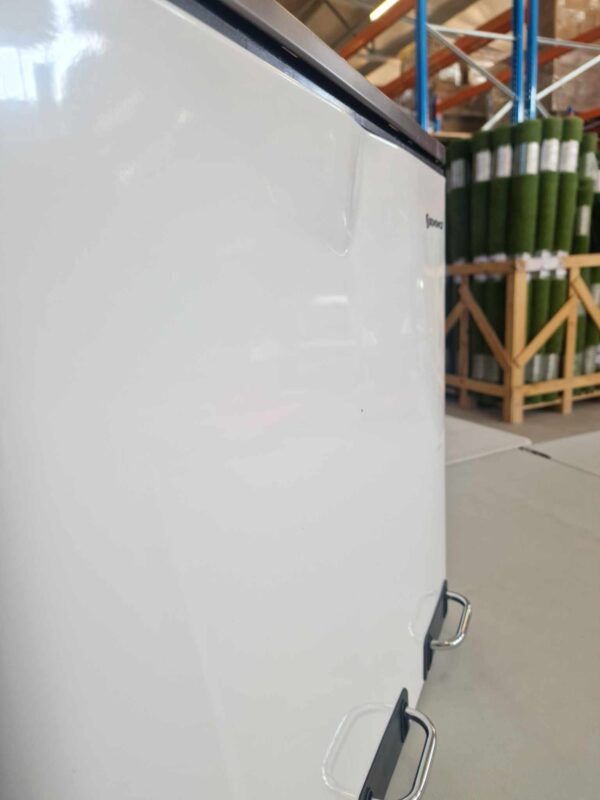 RESIGILAT: SONGMICS Cos de gunoi din inox cu 3 compartimente colectare selectiva, cu galeti interioare, 3x18litri, 62x32x56cm, alb - Image 5