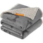 FEANDREA Vízálló kutyatakaró XL, kétoldalas Sherpa fleece és flanel felülettel, mosható, 152x127 cm, szürke színű