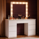 Sminkasztal és toalettasztal LED tükörrel és 7 fiókkal, 132x43x152 cm, fehér