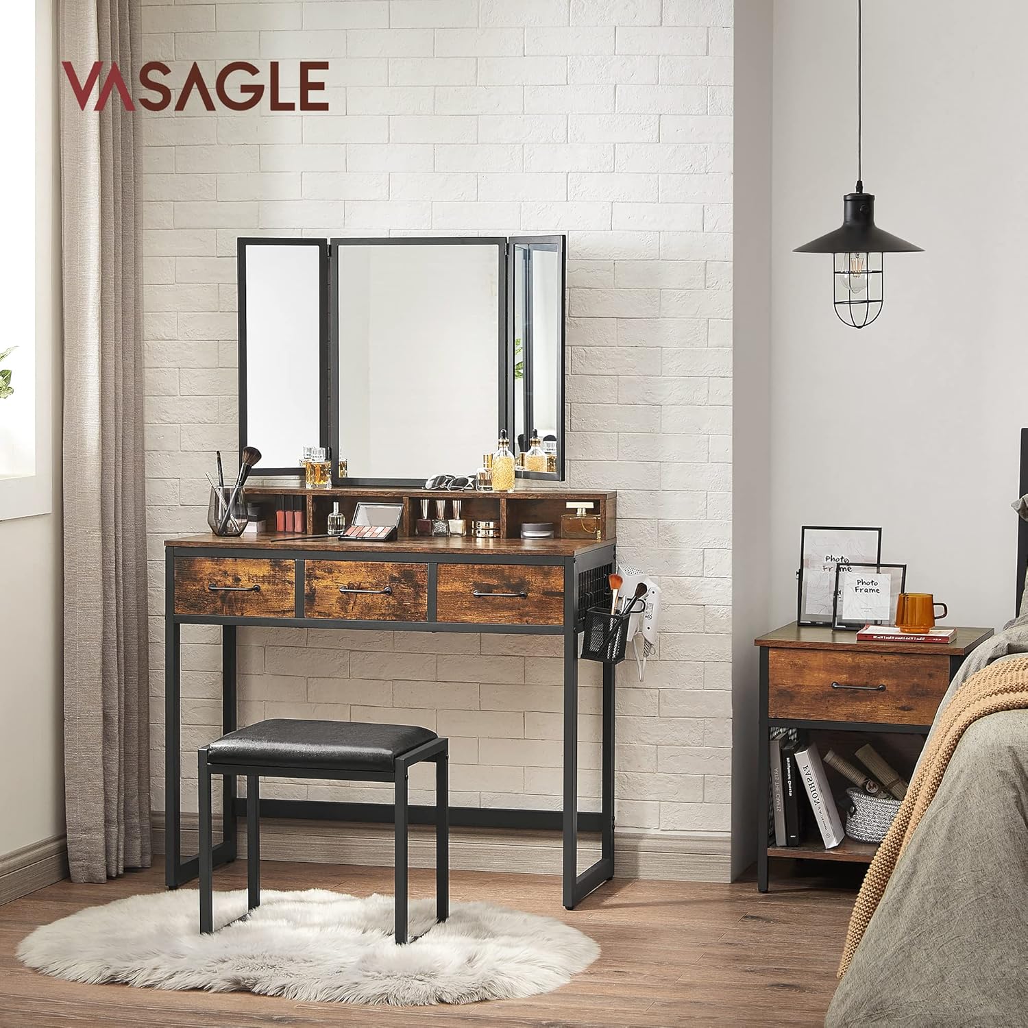VASAGLE fésülködőasztal 90×40×141 cm, 3 fiókkal, háromrészes tükörrel és taburettel, fa és acél, rusztikus barna és fekete - Image 8
