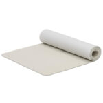 Csúszásmentes TPE fitneszszőnyeg, 183x61x1 cm, hordozópánttal, bézs
