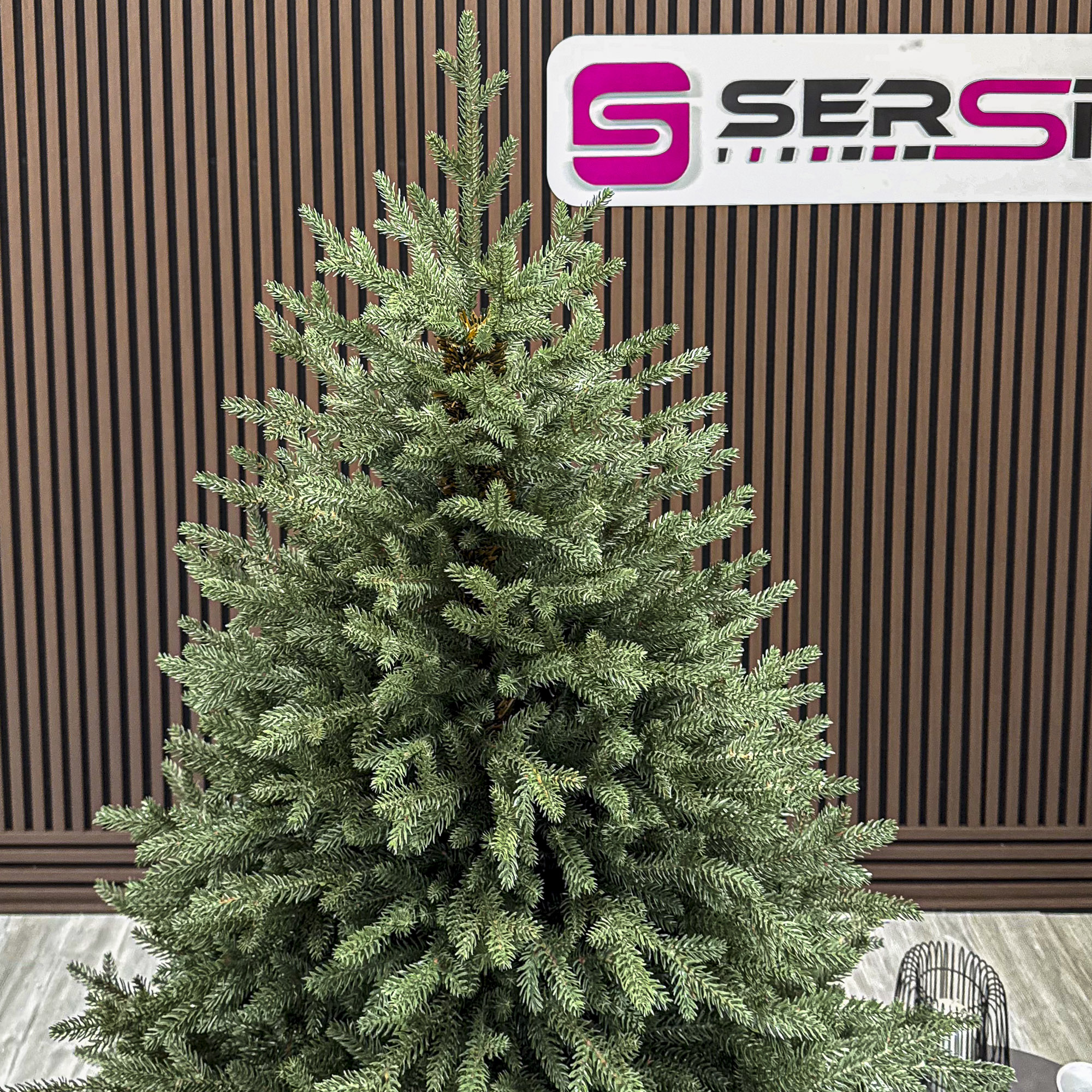 Sersimo Ayenna Elite műfenyő, zöld, teljes 3D kialakítás, 240 cm - Image 6