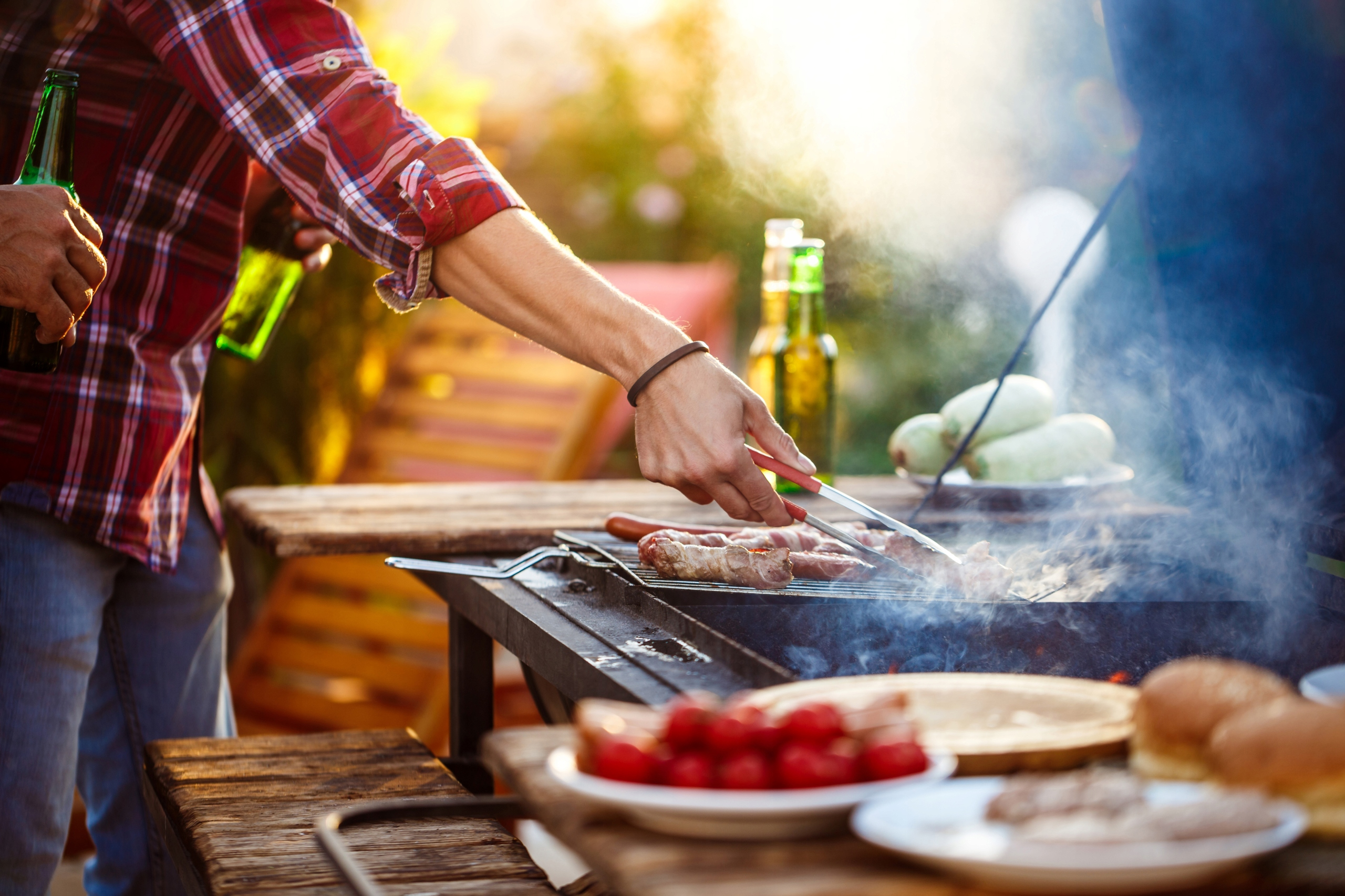 3 részes rozsdamentes acél grillező eszközkészlet fa nyéllel, spatula, fogó és villa. - Image 3