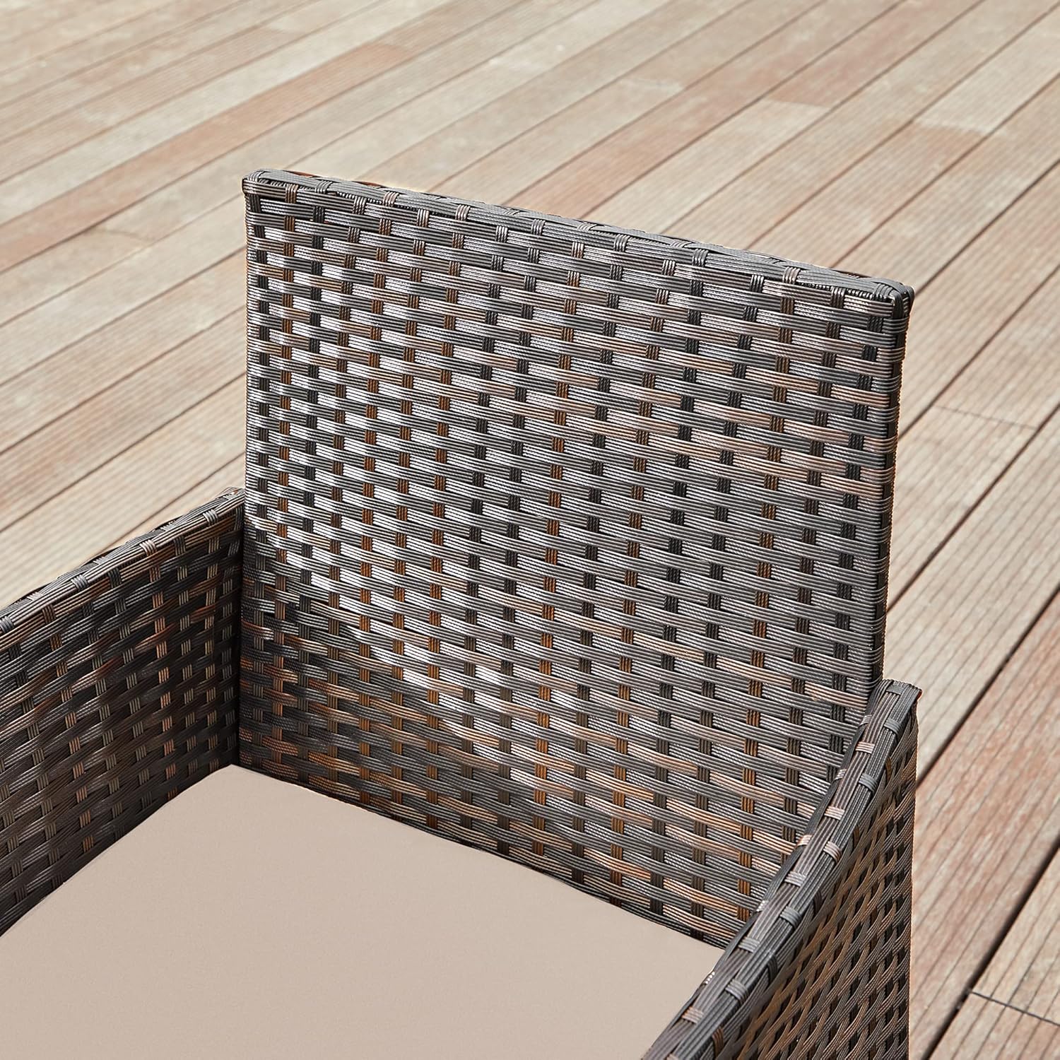SONGMICS 2 személyes kerti bútorszett, 2 székkel és üveglapos asztallal, PE rattan, barna - Image 8