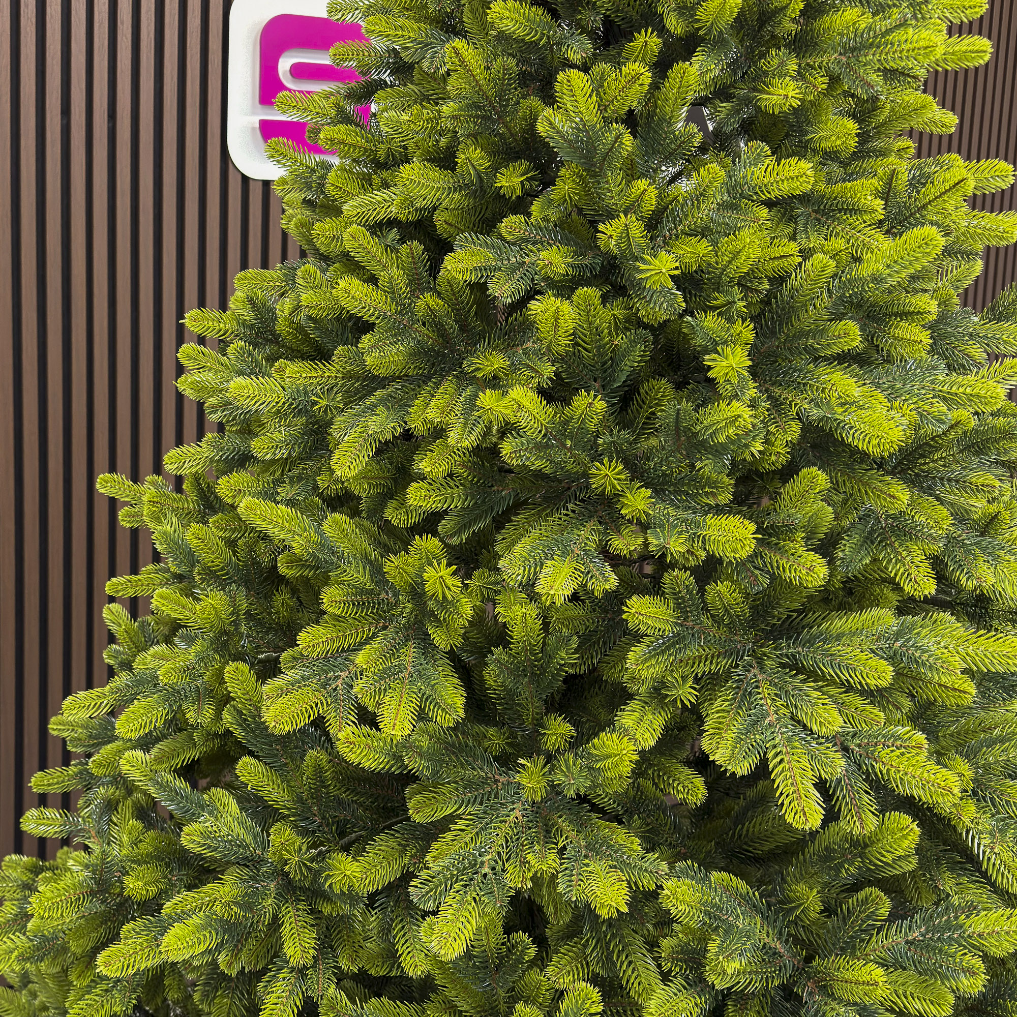 Sersimo Polar Spring Select műfenyő, teljes 3D, 210 cm - Image 12