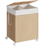 SONGMICS Rattan hatású szennyeskosár, 100 l, 2 rekesszel és görgőkkel, 47x38x65 cm, natúr bézs