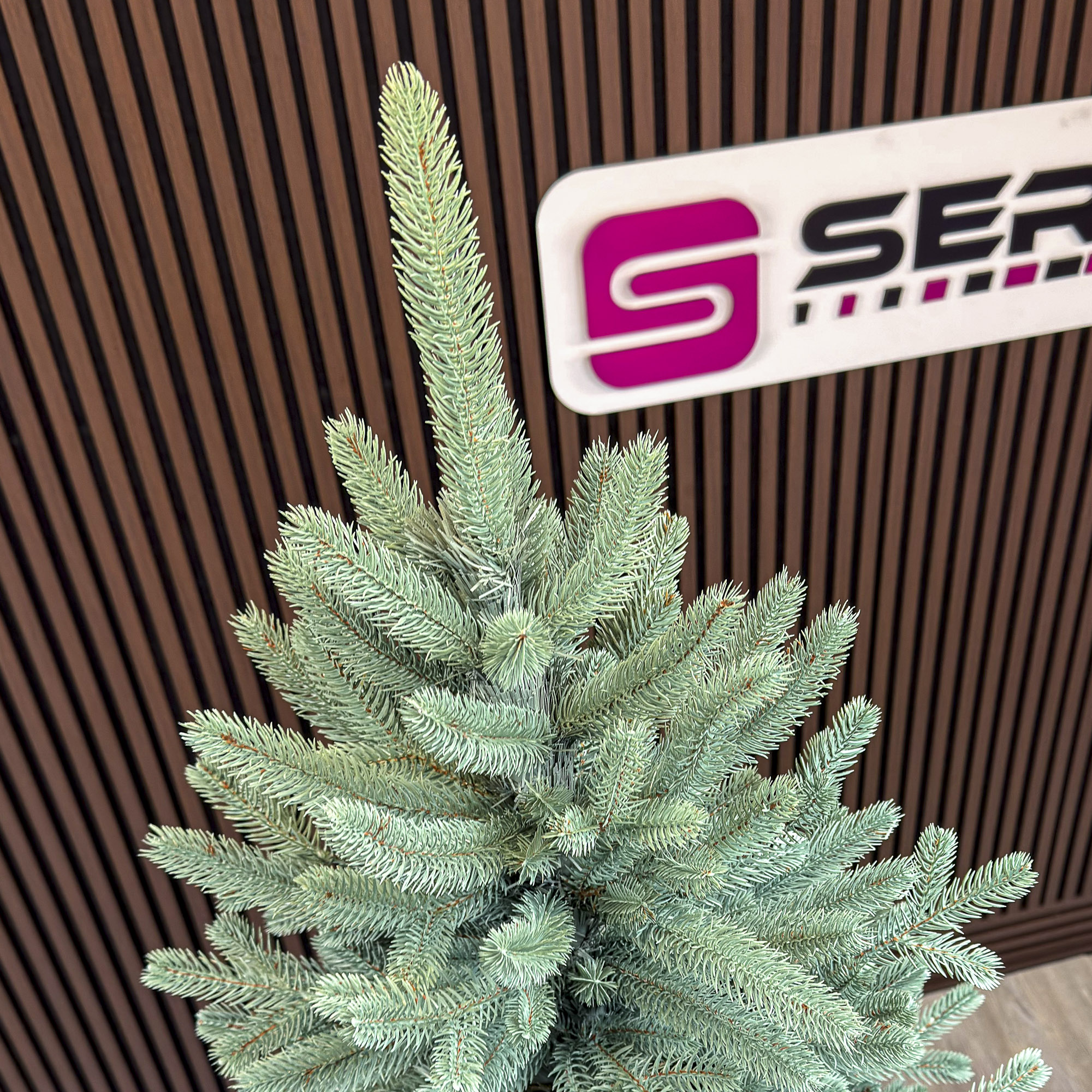 Sersimo Viena Select ezüst műfenyő, Christmas Deluxe, teljes 3D, 250 cm - Image 3