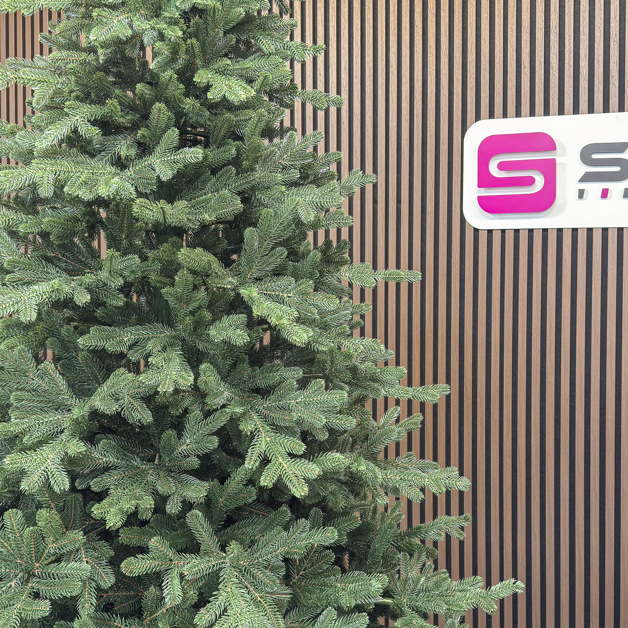 Sersimo Viena Select műfenyő, Christmas Deluxe, teljes 3D, 250 cm - Image 8