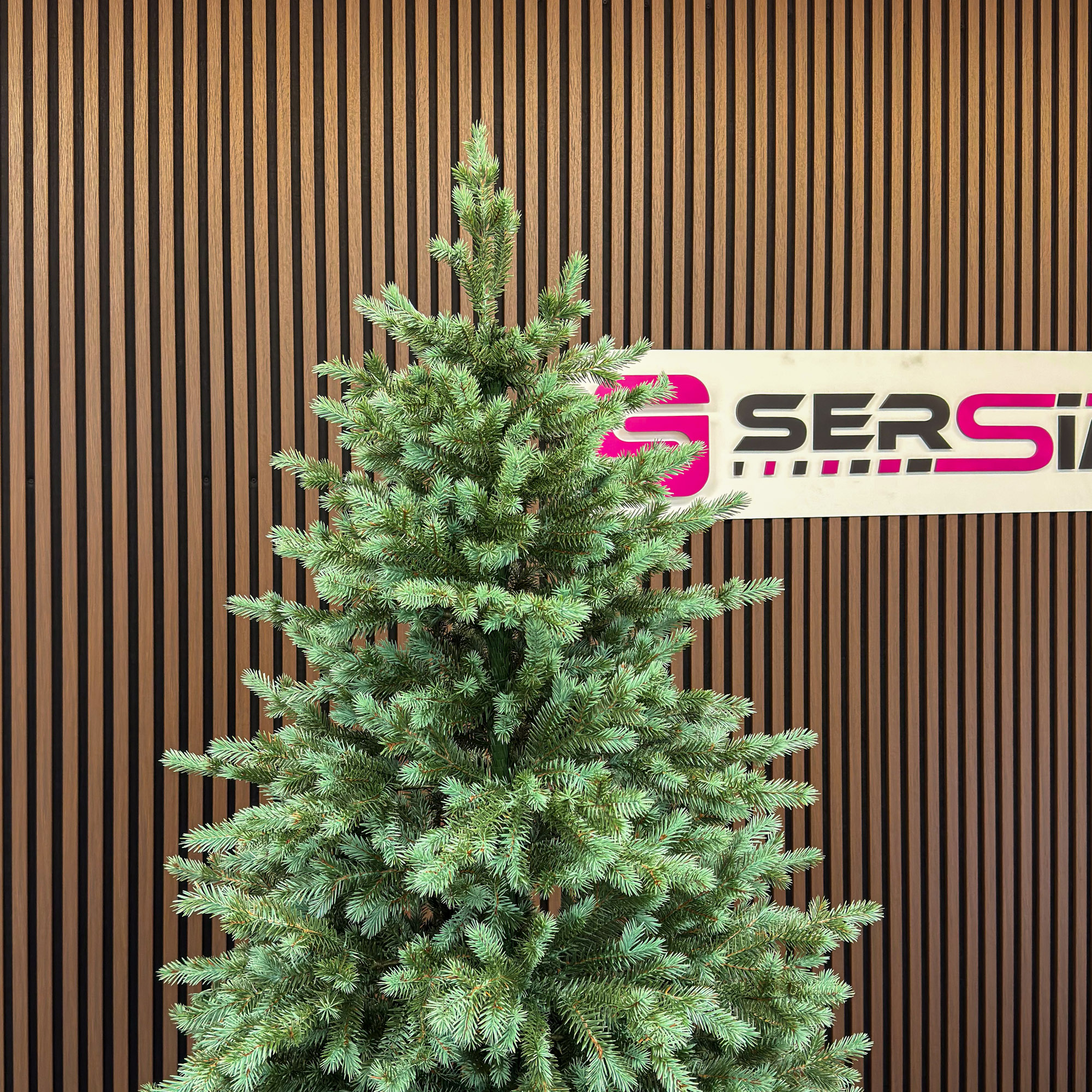 Brad artificial Sersimo, Scandinavia, verde cu varfuri argintii, integral 3D, 210 cm - Image 6