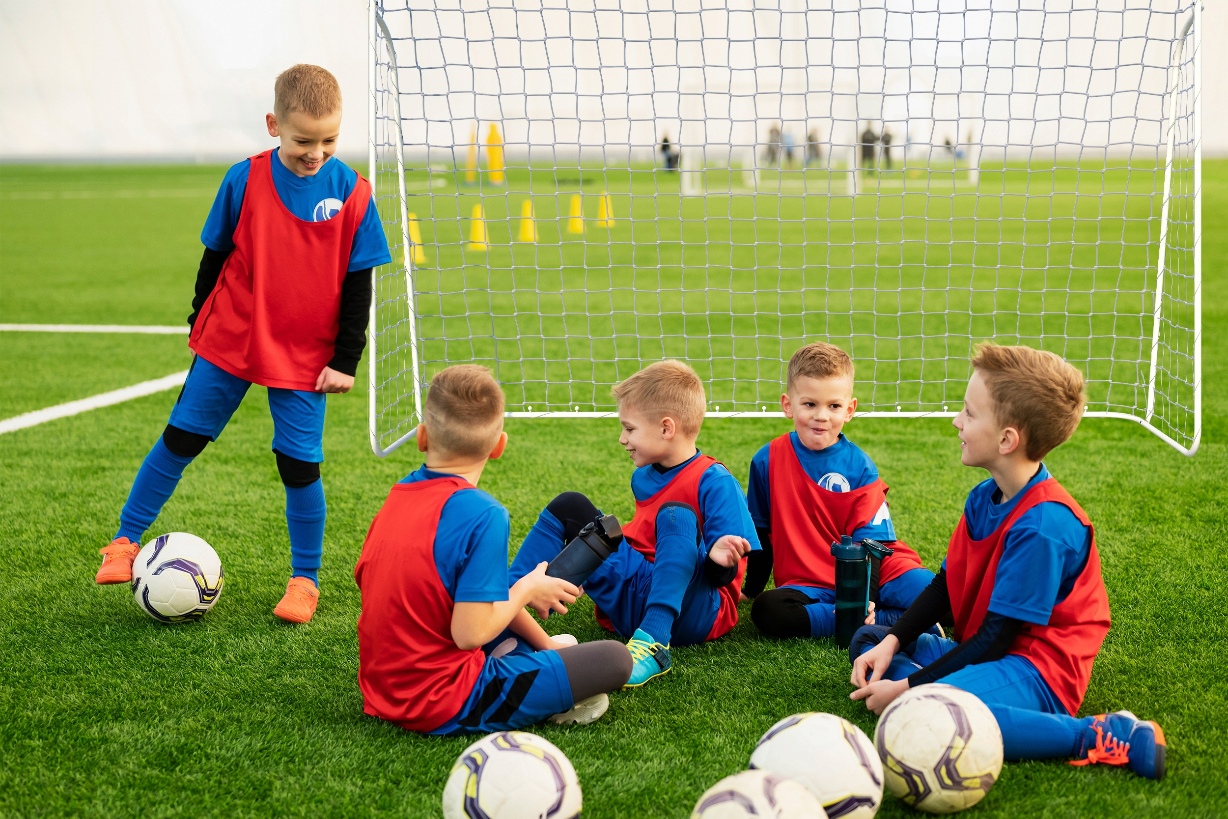 Focikapu hálóval, fém vázzal, 300x120x200 cm, rögzítőhorgonyokkal és futball-labdával - Image 4