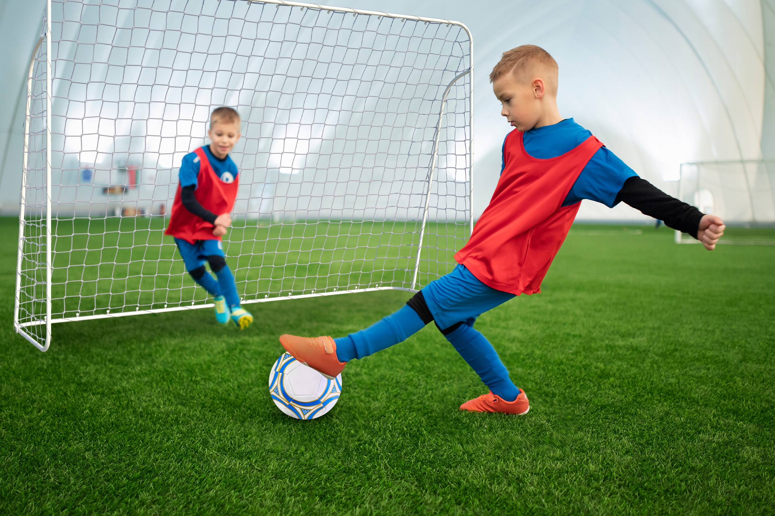 Focikapu hálóval, fém vázzal, 300x120x200 cm, rögzítőhorgonyokkal és futball-labdával - Image 5